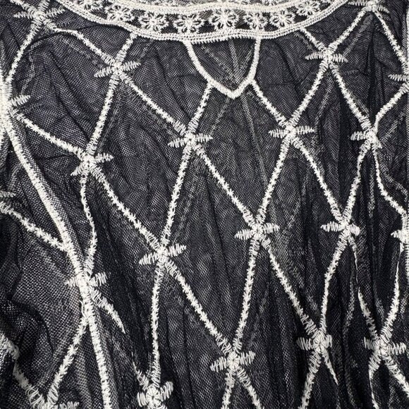 Whimsigoth Top Sz.L Black Mesh Embroidered Sheer Dark Romantic Witchy Goth - Picture 7 of 12